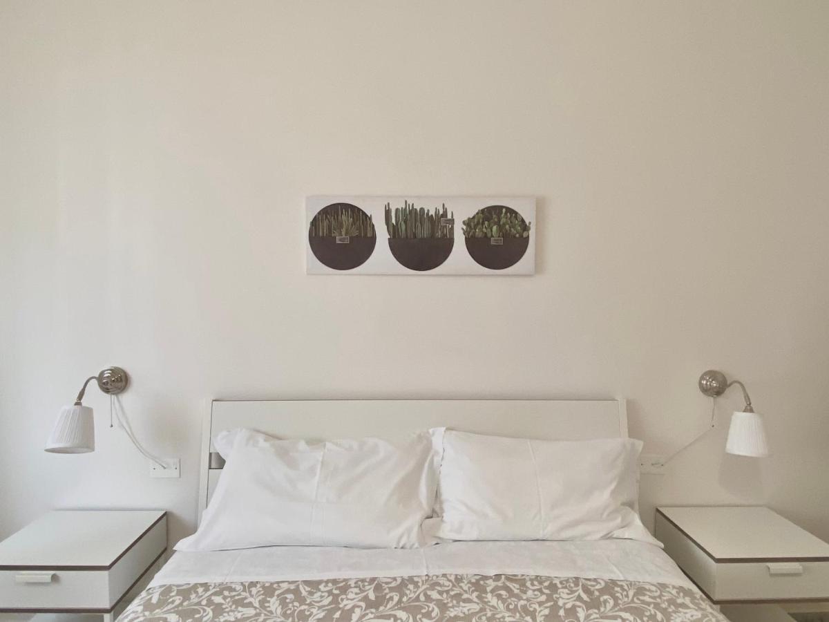 Guest House Service - Game Apartment Modugno Exterior photo